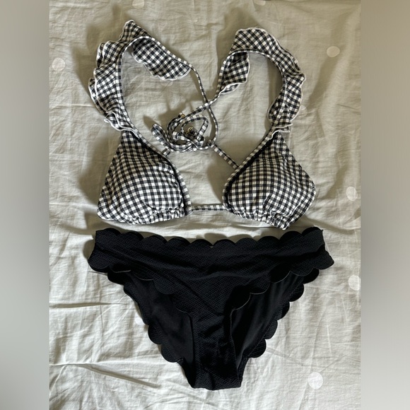 🛎️ Clearance Jessica Simpson Black&White Bikini Top(Medium) and Bottom(Small) - Picture 2 of 6
